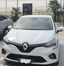 RENAULT CLIO restailing