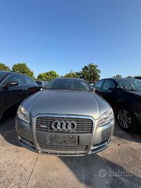 AUDI A4 DEL 2006 PER RICAMBI