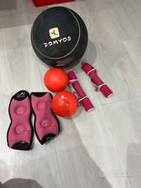 Palla medica 5 kg + pesetti e cavigliere