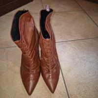 stivaletto arricciato color cognac taglia 40