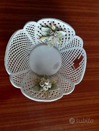 Ciotola decorativa in ceramica bianca