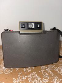 Polaroid land camera 330