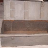 baule antico in latta