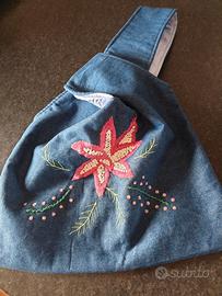 Borsa da donna lavorata a mano