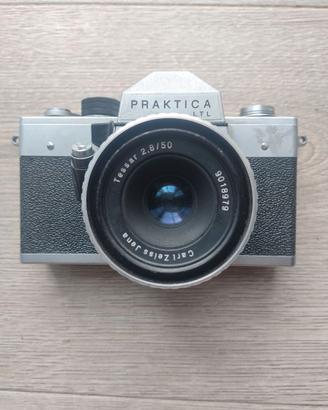 Fotocamera Praktica LTL con Obiettivo Zeiss
