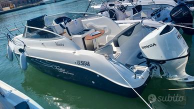 Aquabat Sport Cruiser 23 + Honda 150 CV
