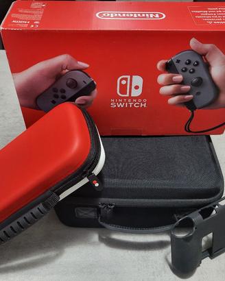 Nintendo Switch V2 grigio + accessori extra