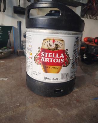 fusto vuoto Stella Artois