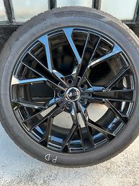 Cerchi completi di gomme da 20