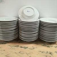 50 Piatti di marca "Tivoli" in porcellana 