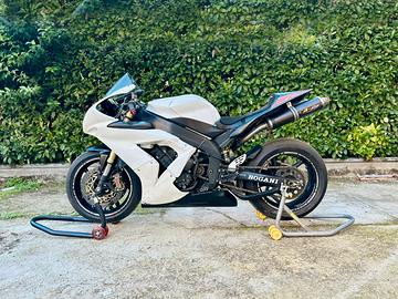 Yamaha R1 2005 - PRONTO PISTA
