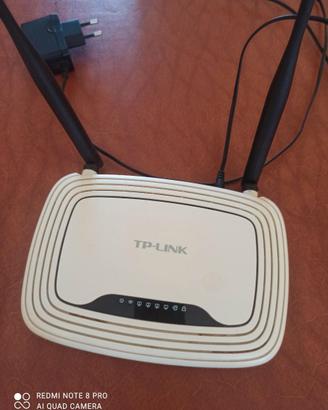 Modem TP-Link + Ripetitore Wi-Fi Strong Powerline 