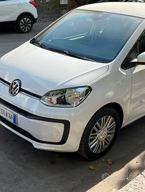 Volkswagen UP! 1.0 65 cv 2021-5 porte-12mila km
