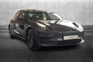 TESLA Model 3 RWD