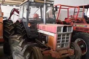 International 644