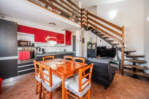 Appartamento di 78 m² con 2 locali e box auto a Ce