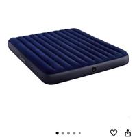 Materasso gonfiabile e pompa elettrica