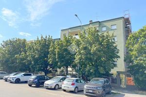 3 LOCALI A RHO