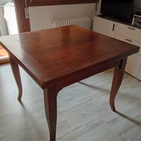 tavolo in legno allungabile