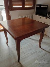 tavolo in legno allungabile