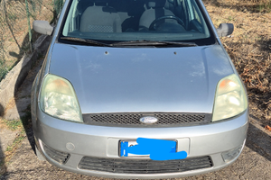 Ford fiesta 1.4 benzina