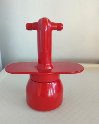 caffettiera Maggiolino Irmel rossa da collezione 