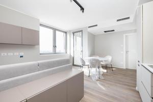 2 LOCALI A MILANO