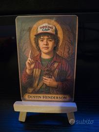 Santino artistico Stranger Things Dustin Handerson