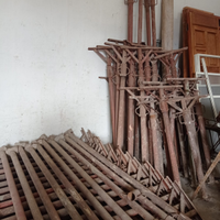 Attrezzatura per armature, puntelli, staffe