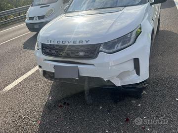 Discovery Sport sinistrato