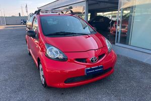 Toyota Aygo 1.0 12V VVT-i 5 porte Sol
