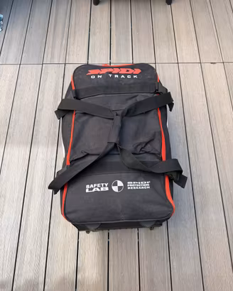 Kit Borsa / tuta / casco / stivali per moto pista