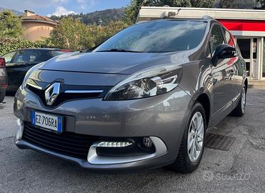 Renault Scenic Scénic 1.5 dCi 7 POSTI 110CV Limite
