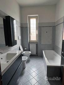 MONTEROTONDO QUADRILOCALE ARREDATO Con BALCONE