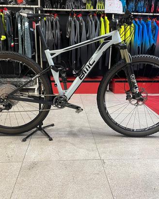 BMC Four stroke 02