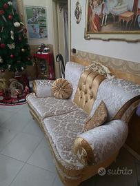 divano stile barocco