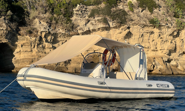 Gommone Valiant 5.50 con Yamaha 40 cv in garanzia