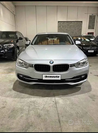 Vendo BMW 320 xdrive sport