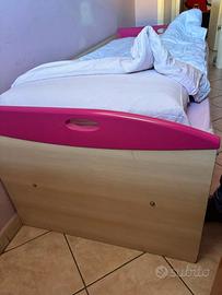 Letto ad una piazza con cassettone