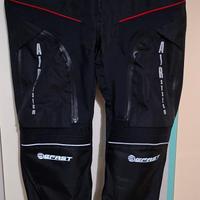 pantaloni taglia S