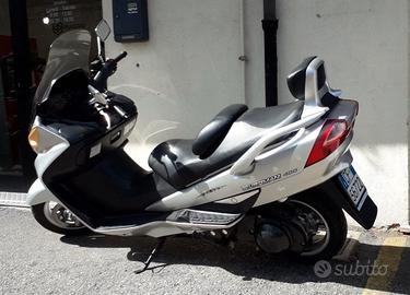 Burgman 400 AN anno 2004