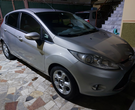 Ford Fiesta 1400 GPL MODELLO TITANIUM 5 PORTE