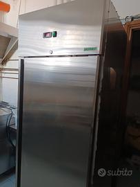 Frigorifero armadio professionale Ekofrost GN650TN