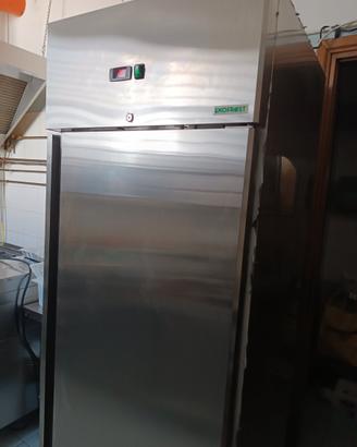 Frigorifero armadio professionale Ekofrost GN650TN