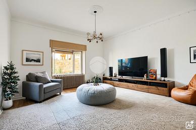 4 LOCALI A SAN BENEDETTO DEL TRONTO