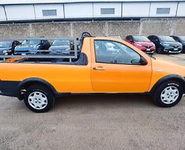 Fiat Strada FIAT STRADA 1,3 mtj cabina corta garan