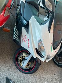 RICAMBI APRILIA SRV850