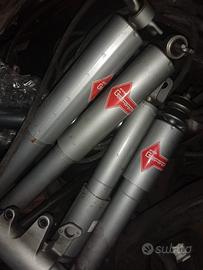 ammortizzatori Hummer h3 ant e post