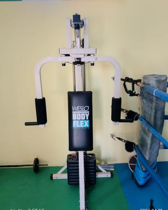 attrezzo x palestra multifunzione