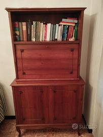 LIBRERIA IN STILE CLASSICO 